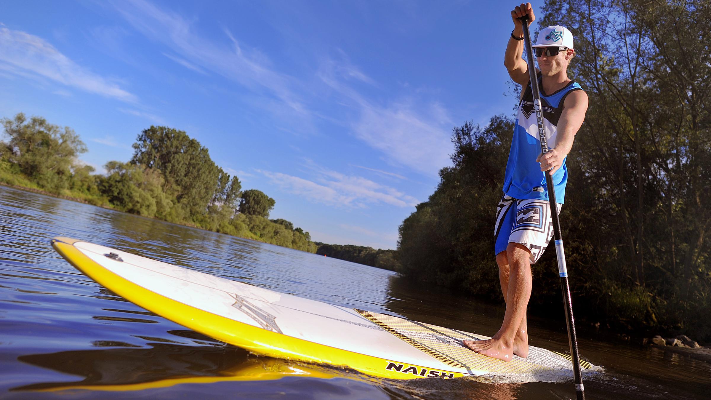 Stand-Up-Paddling typical