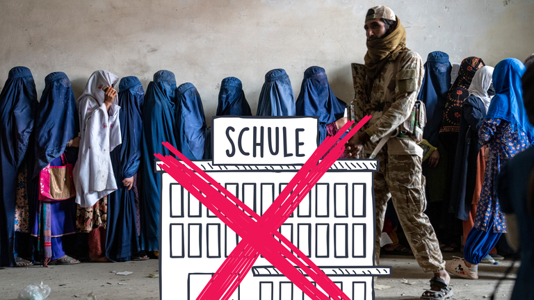 Taliban-Soldat und verschleierte Frauen