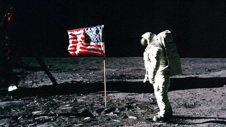Astronaut auf dem Mond