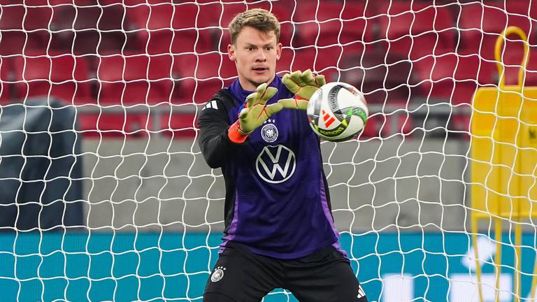 Alexander Nübel im Trikot der Nationalmannschaft im Tor. 