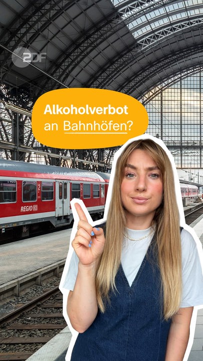 Eine Collage zeigt eine Frau, dahinter ein Foto des Frankfurter Bahnhofs, darüber steht auf gelbem Hintergrund Alkoholverbot an Bahnhöfen?