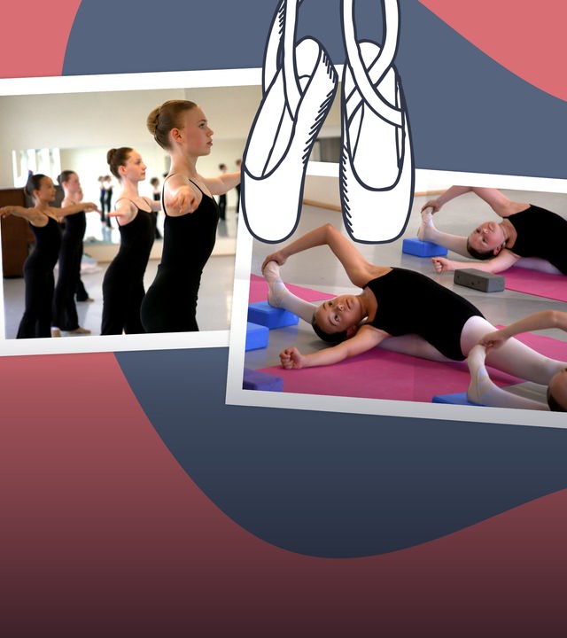 Balletttänzerinnen üben an der Sange, Ballettschuhe