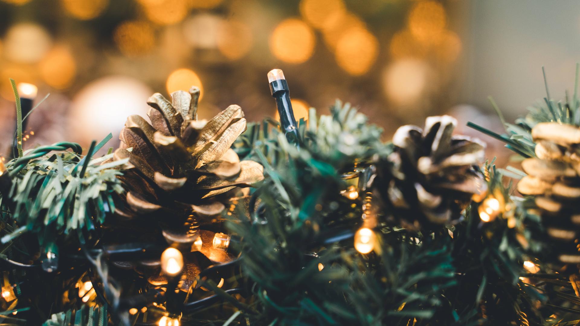 Tannenzapfen als Christbaumschmuck