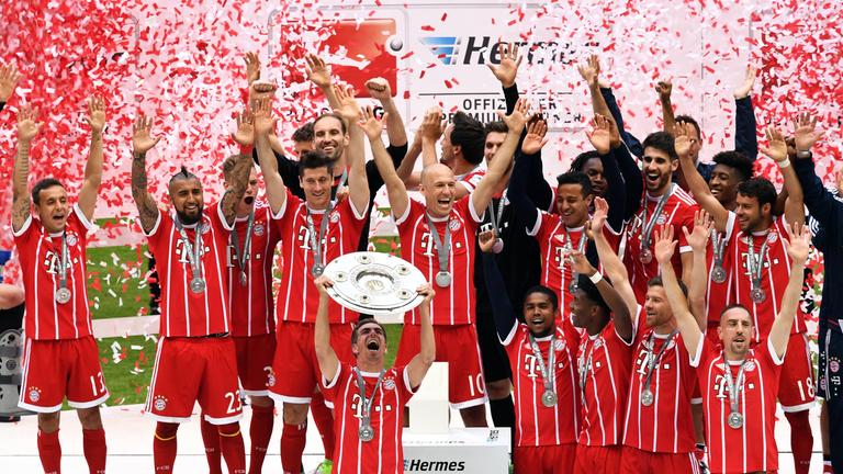 Bayern München feiert die Deutsche Meisterschaft