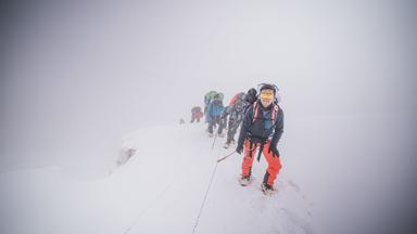 Bergsteiger Nima Rinji Sherpa auf einem Berg