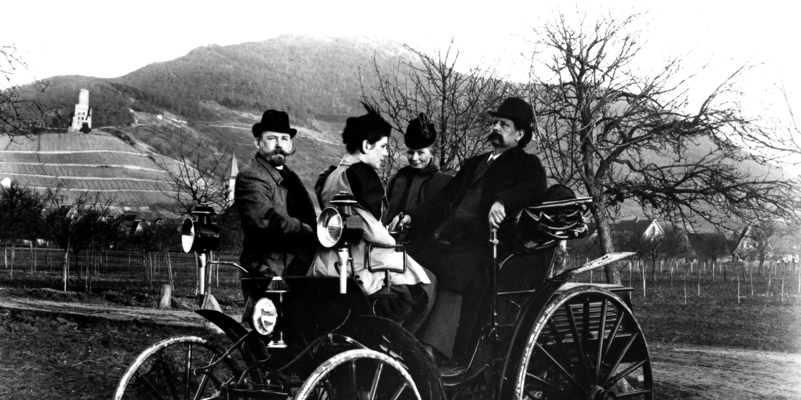 Bertha Benz: Erste Fahrt mit einem Automobil