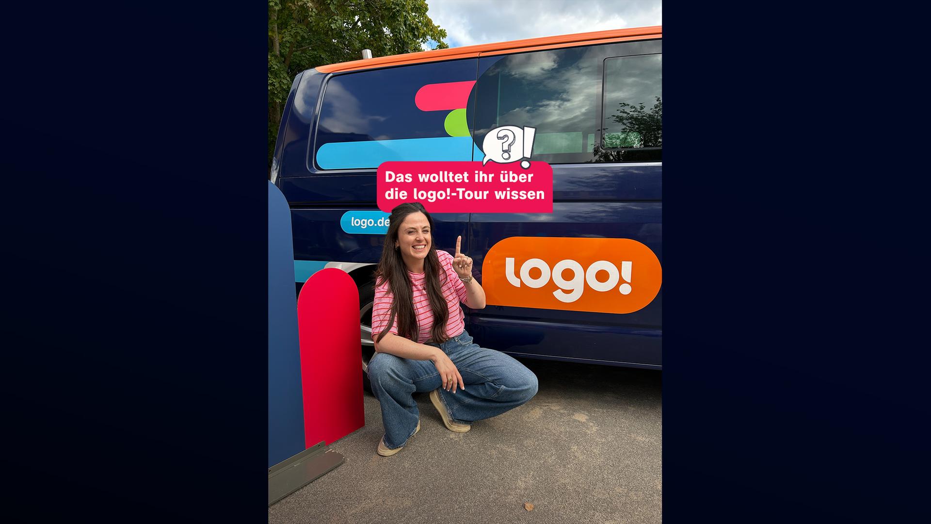 Teresa vor dem logo!-mobil