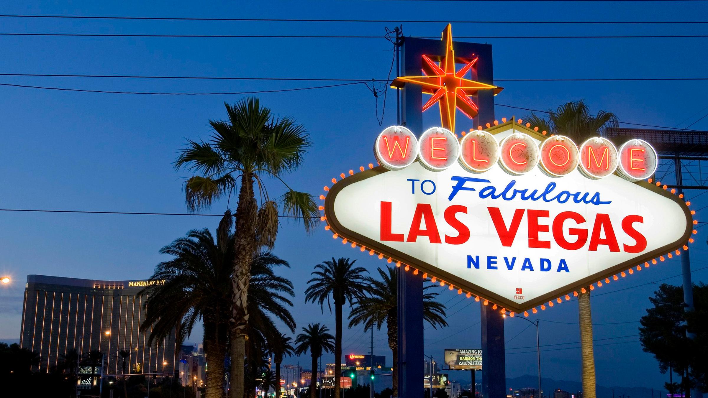 Ein Schild, auf dem Las Vegas steht
