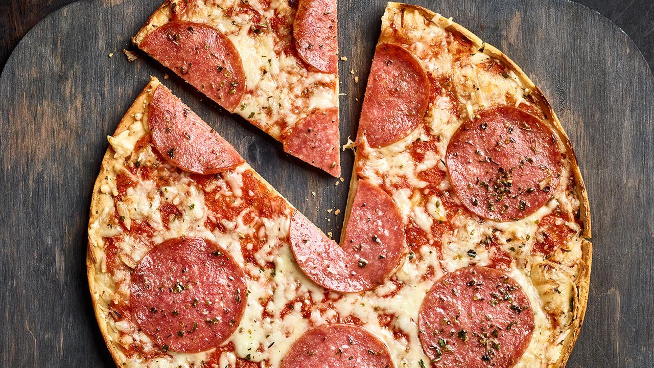 50 Kerzen für die Tiefkühlpizza!