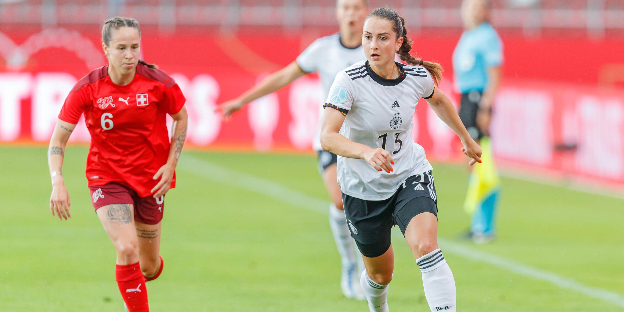 Sara Däbritz beim Länderspiel Deutschland-Schweiz.