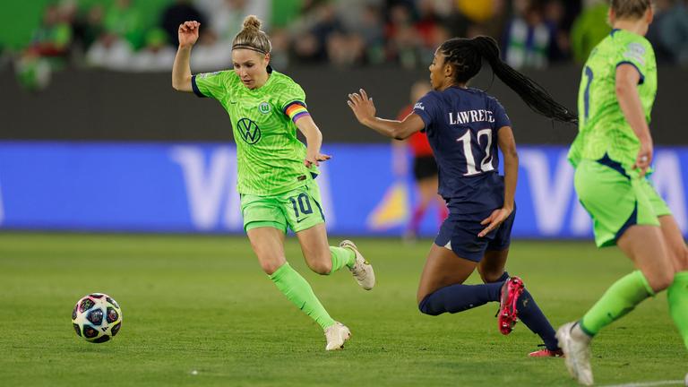 Svenja Huth beim beim Spiel gegen Paris Saint-Germain.