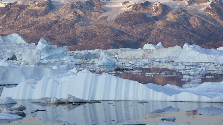 Die Eisberge schmelzen
