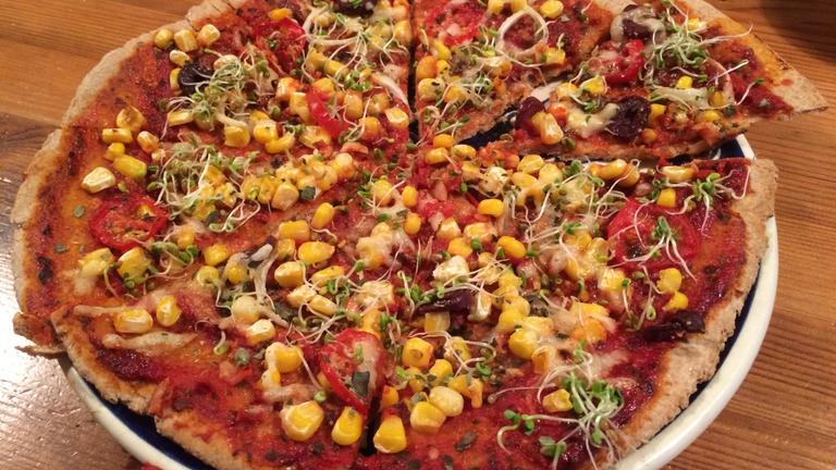Danka, 11: Dinkelpizza mit Kresse