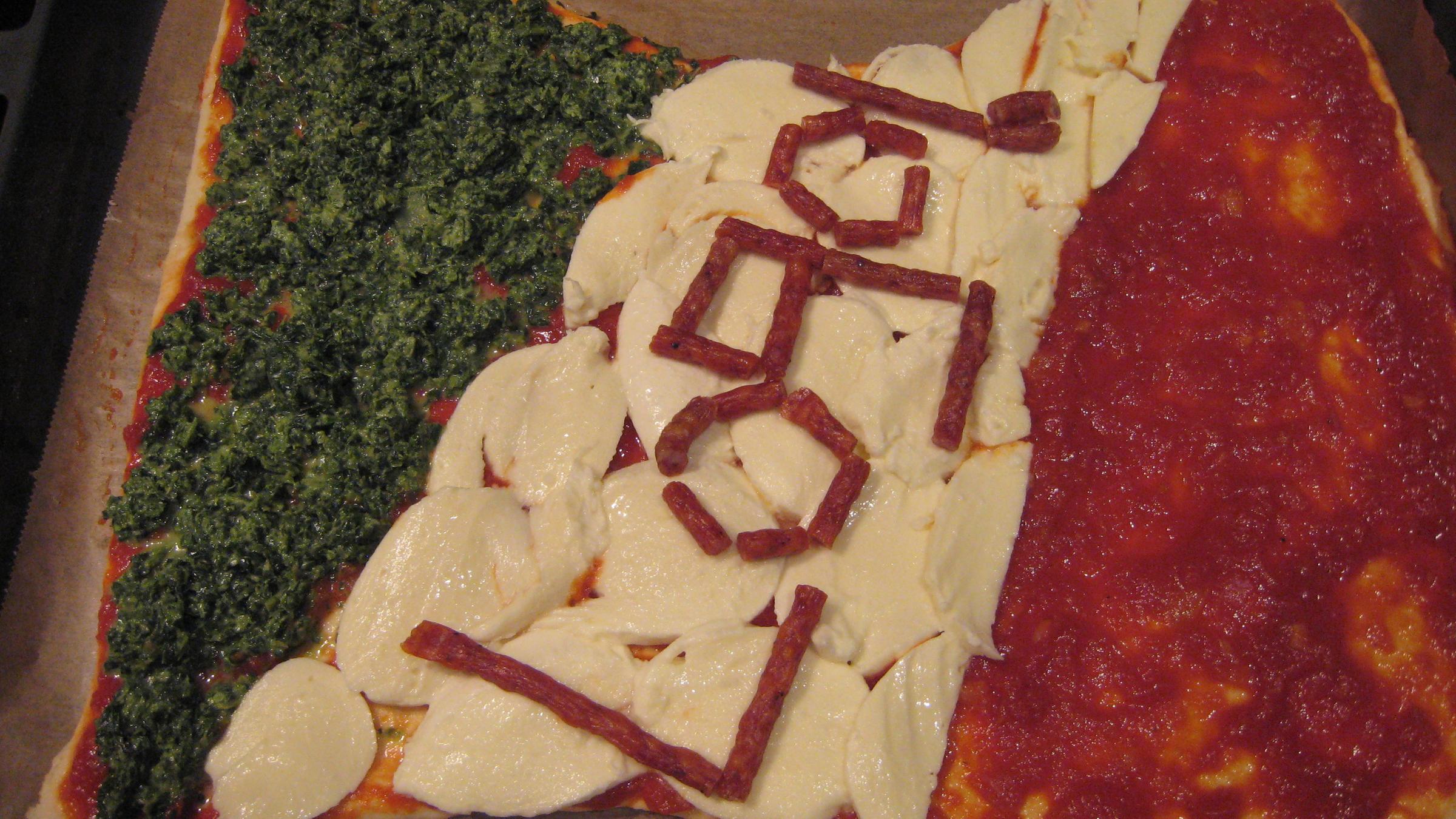 Spinat-Sardellen-Margherita-Pizza von Jella, 10 und Ellin, 7