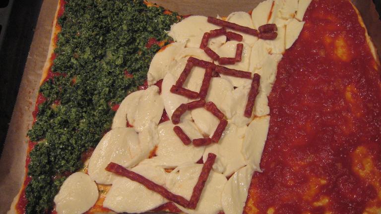 Spinat-Sardellen-Margherita-Pizza von Jella, 10 und Ellin, 7