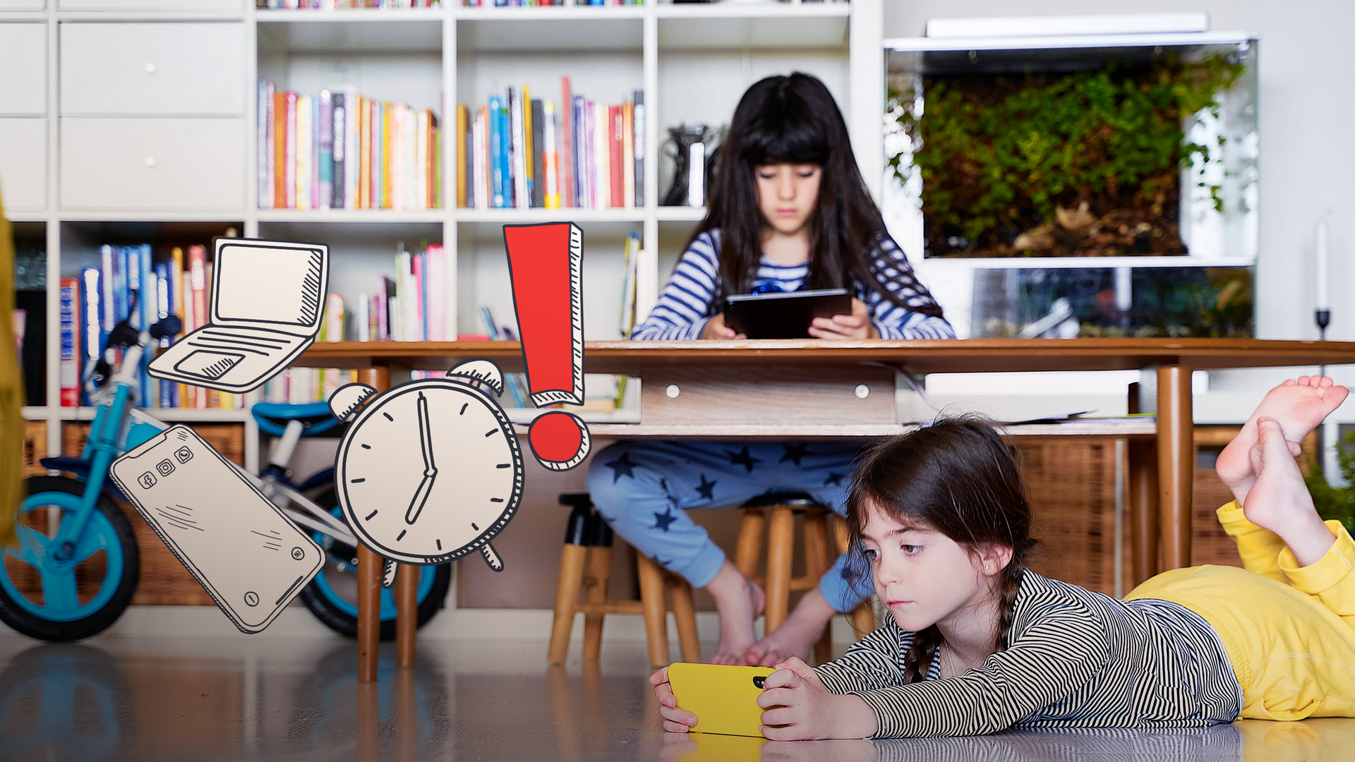 Kinder am Handy und Laptop.