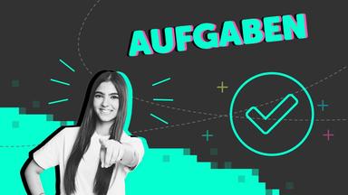 Vor einem Schriftzug mit dem Wort "Aufgaben" ruft eine junge Frau in ein Megafon 