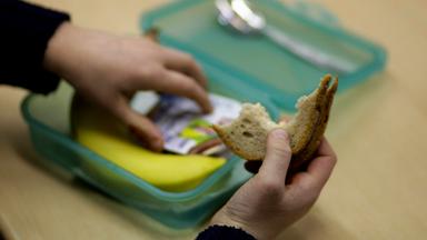 Schulbrot in Tupperbox