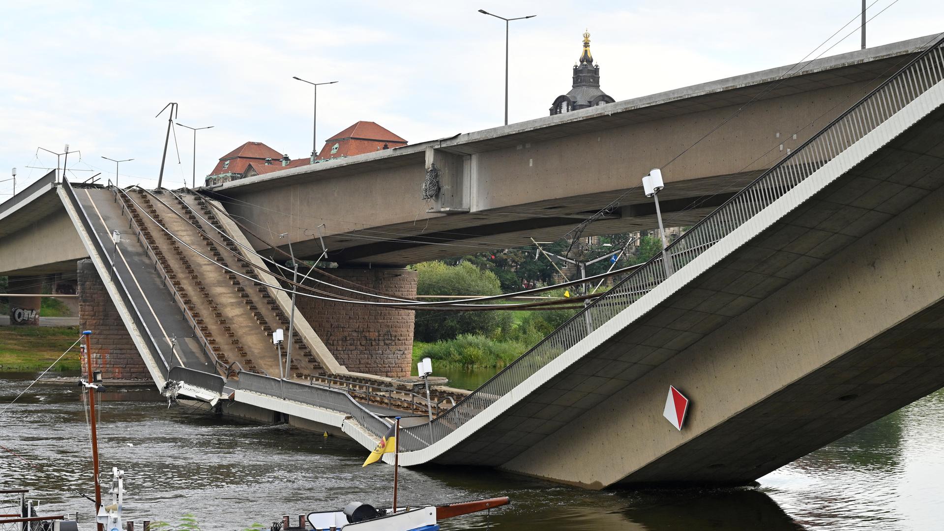 Zerstöre Brücke in Dresden