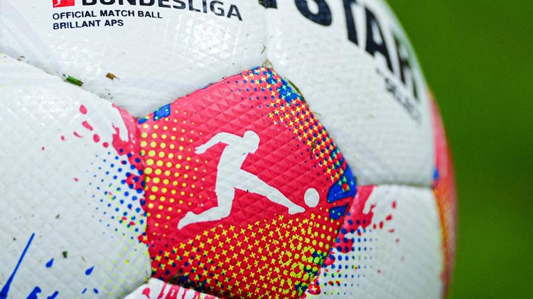 Der offizielle Spielball der Fußball-Bundesliga-Saison 2025/26