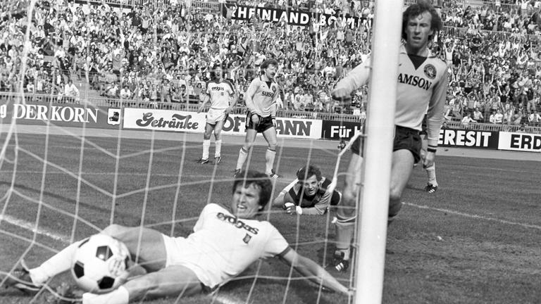 Mönchengladbach gewinnt mit 12:0 gegen Dortmund