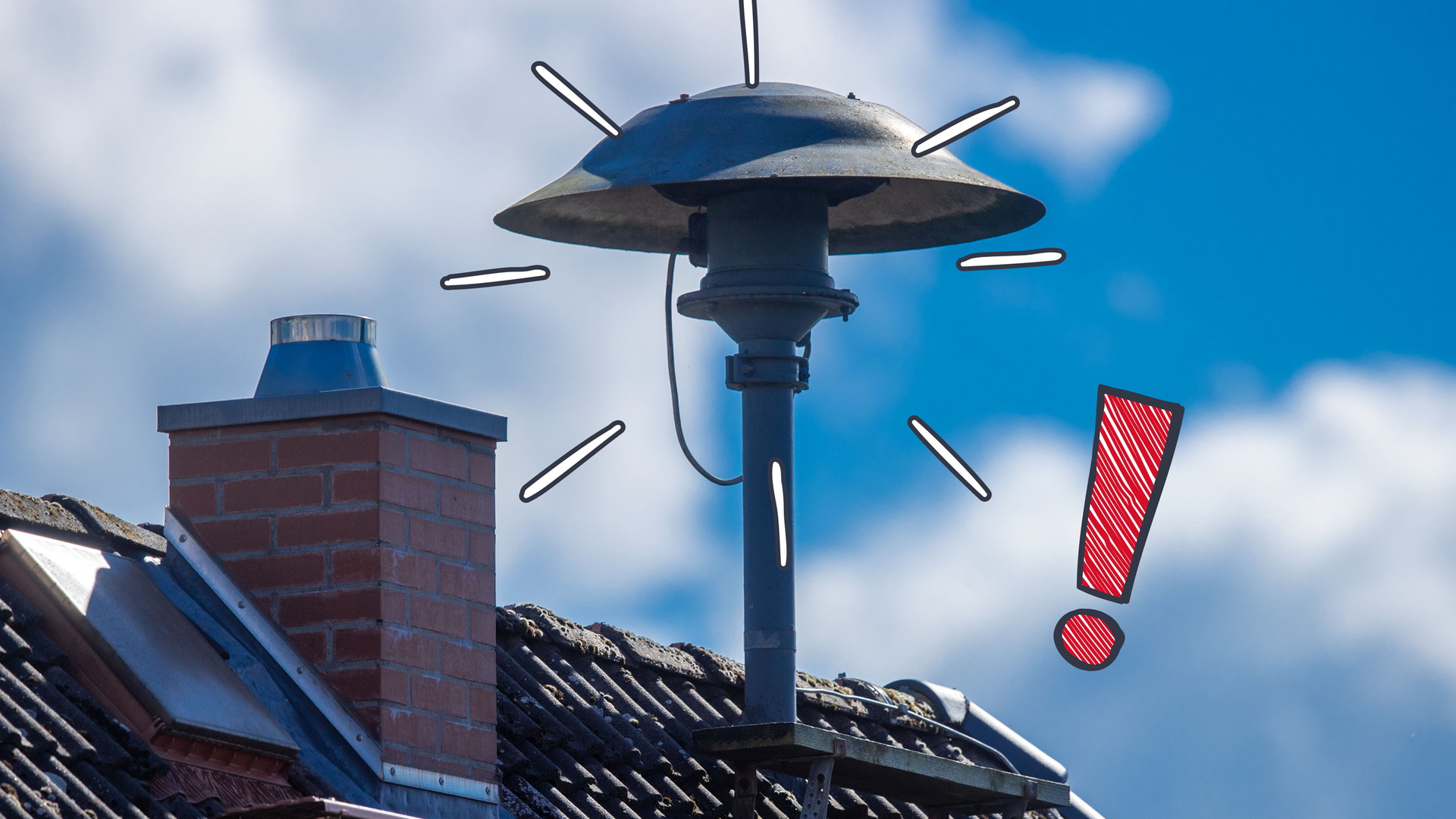 Sirene auf einem Hausdach 