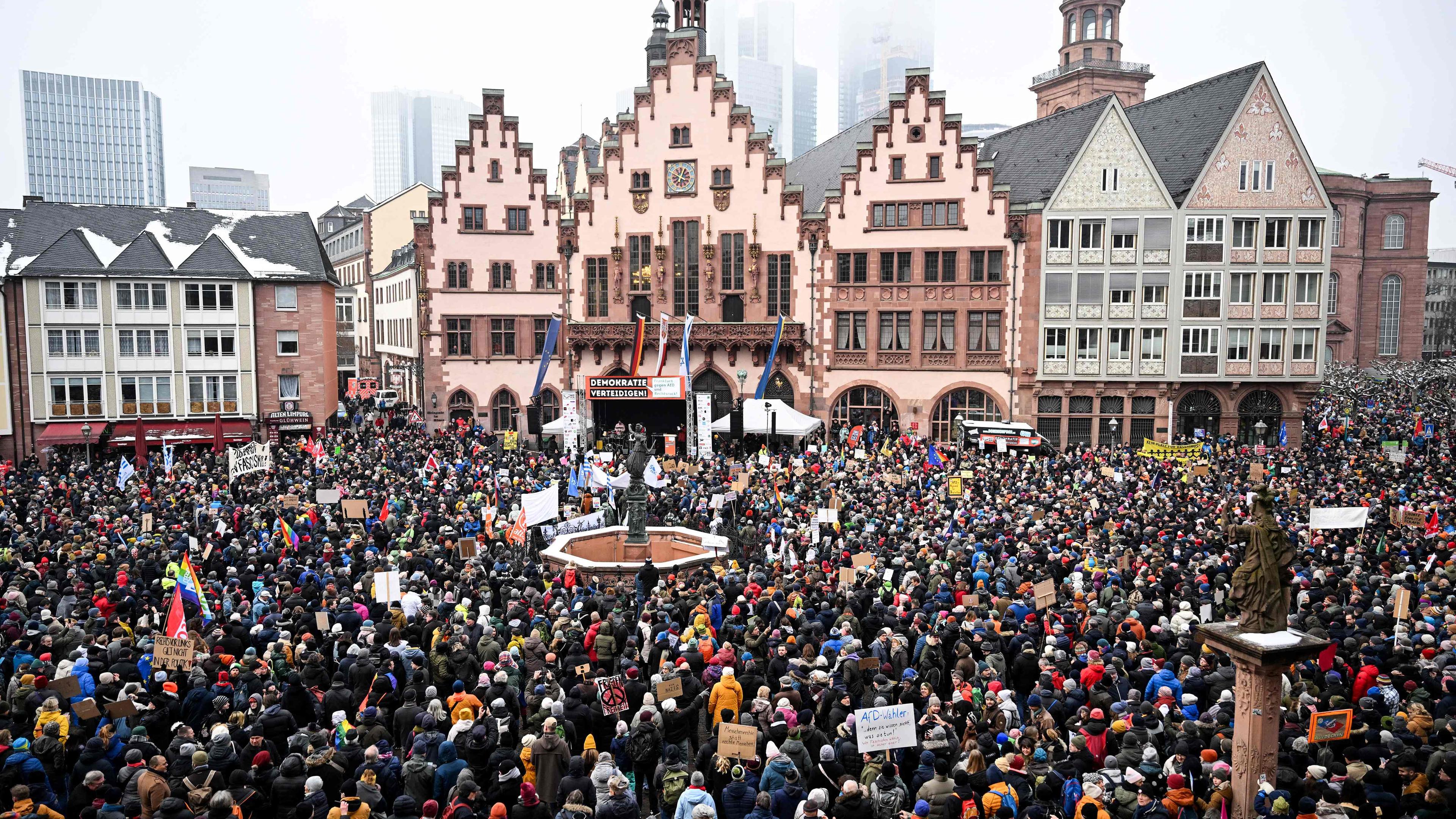 Demos gegen Rechts