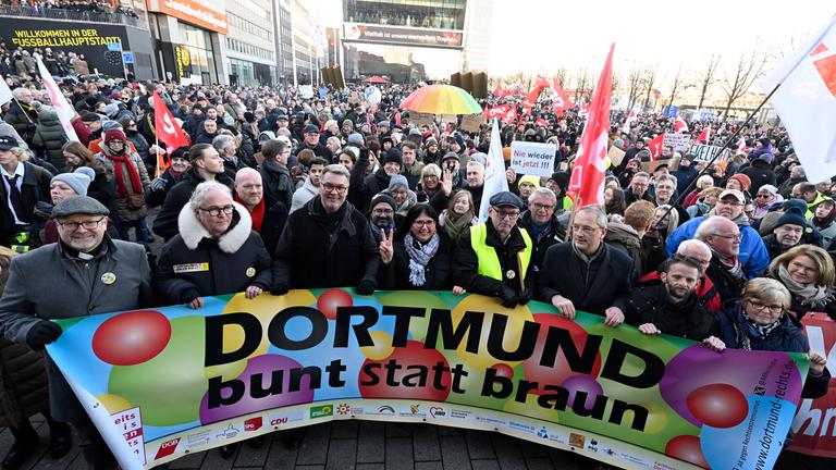 Demos gegen Rechts