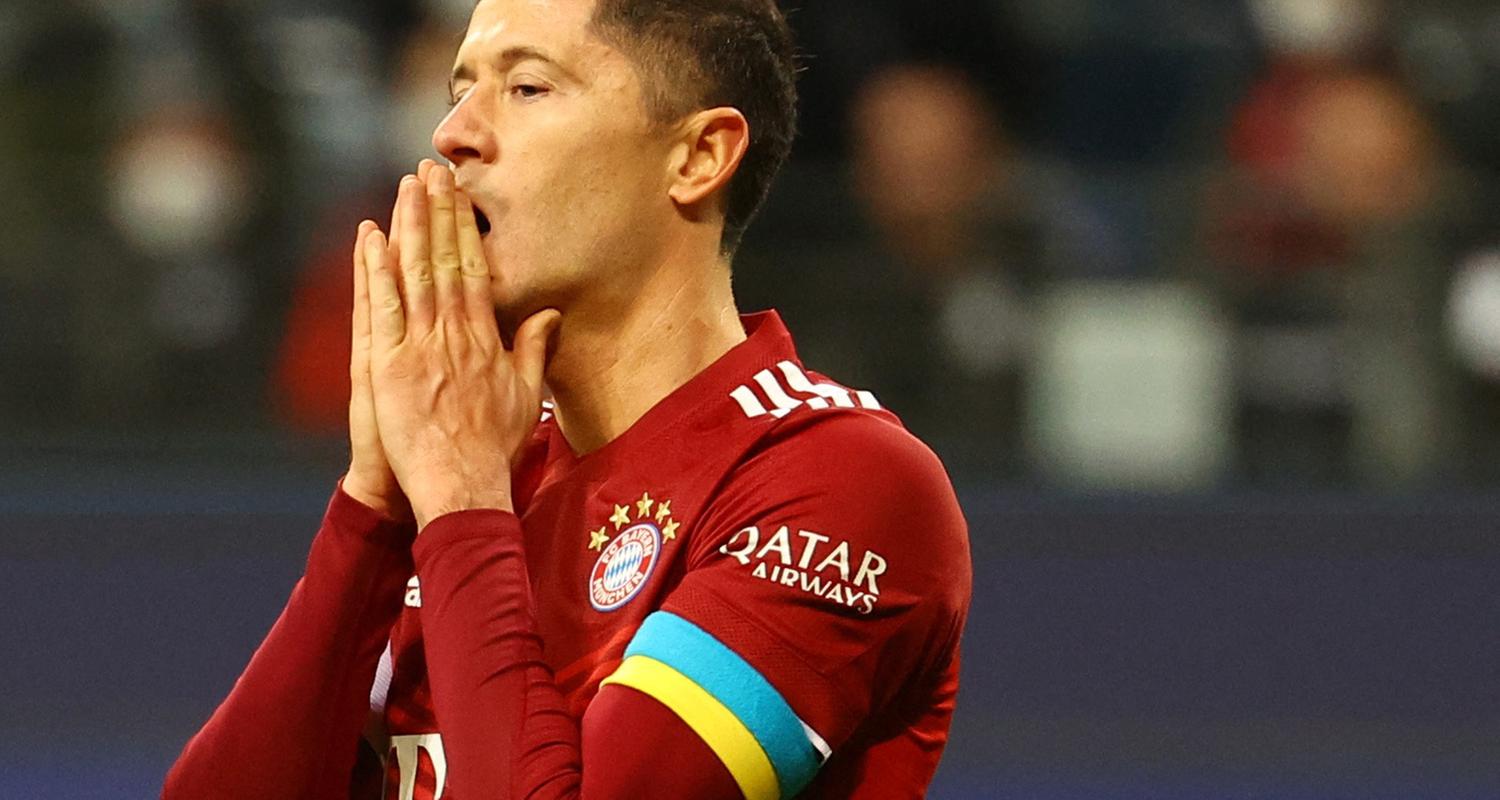 Bayern-Spieler Lewandowski mit Ukraine-Binde