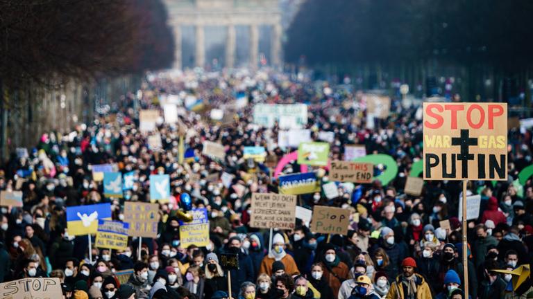 Demo am Brandenbugrer Tor in Berlin