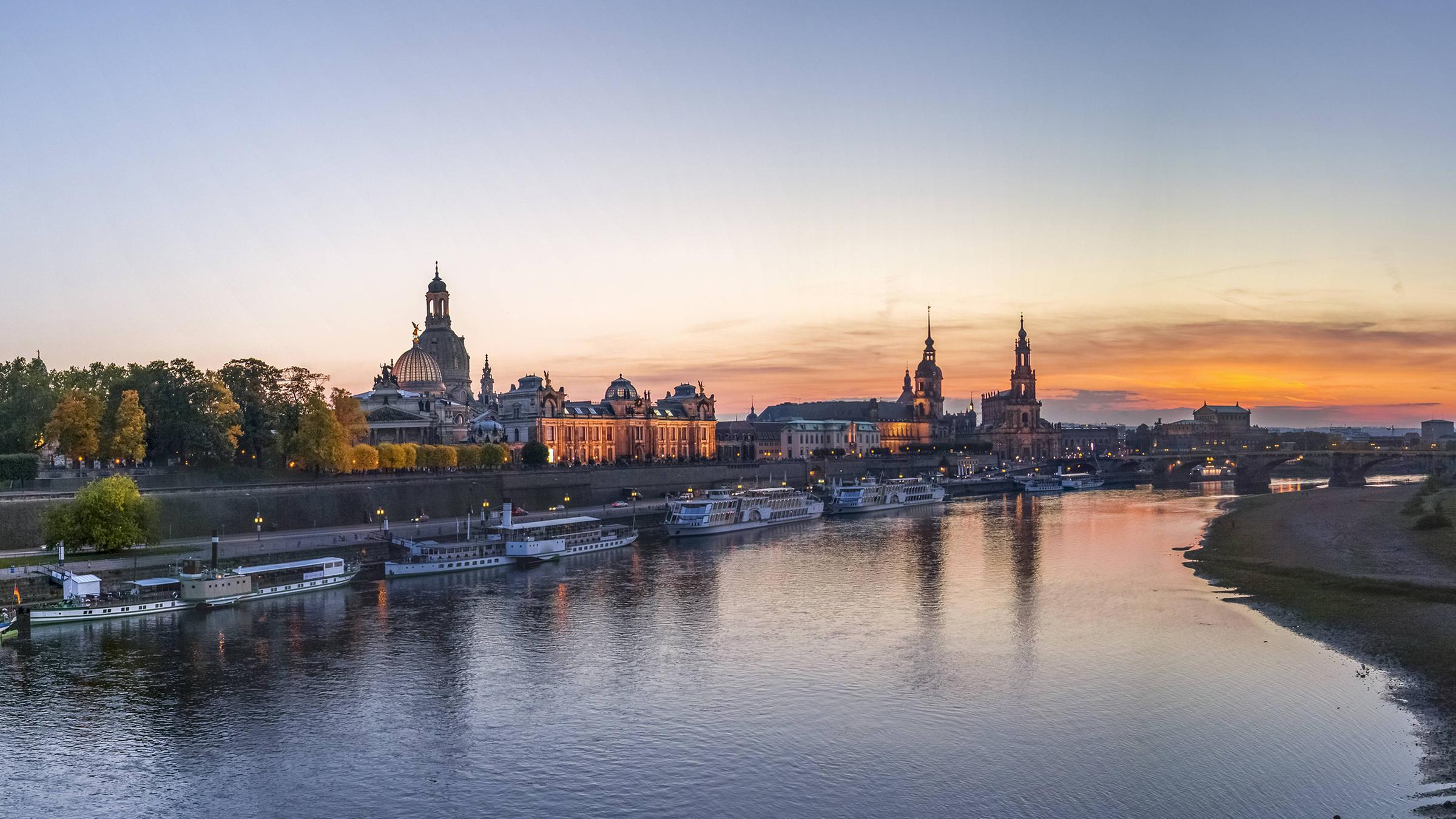 Blick auf die Dresdner Stadtsilhouette