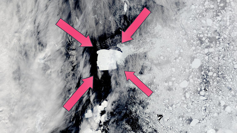 Satellitenbild des Eisbergs A23a. Der größte und älteste Eisberg der Welt ist Jahrzehnte nach seinem Abbrechen vom Schelfeis auf dem Weg nach Norden.