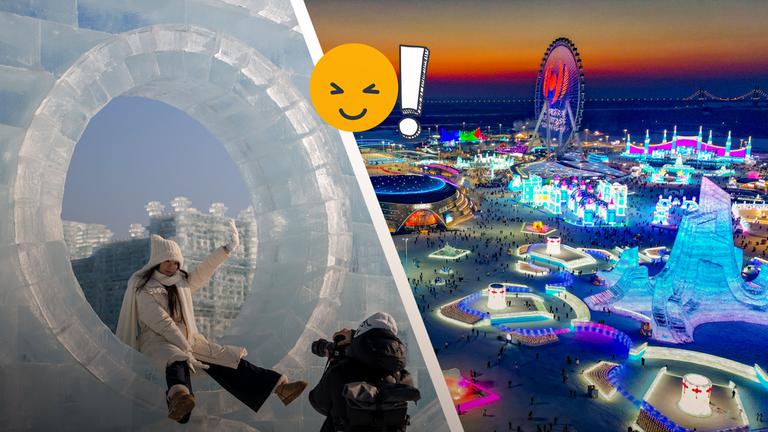 Das Eisfestival in Harbin in China mit bunt beleuchteten Attraktionen und eine Frau, die in einem runden Fenster aus Eis sitzt.