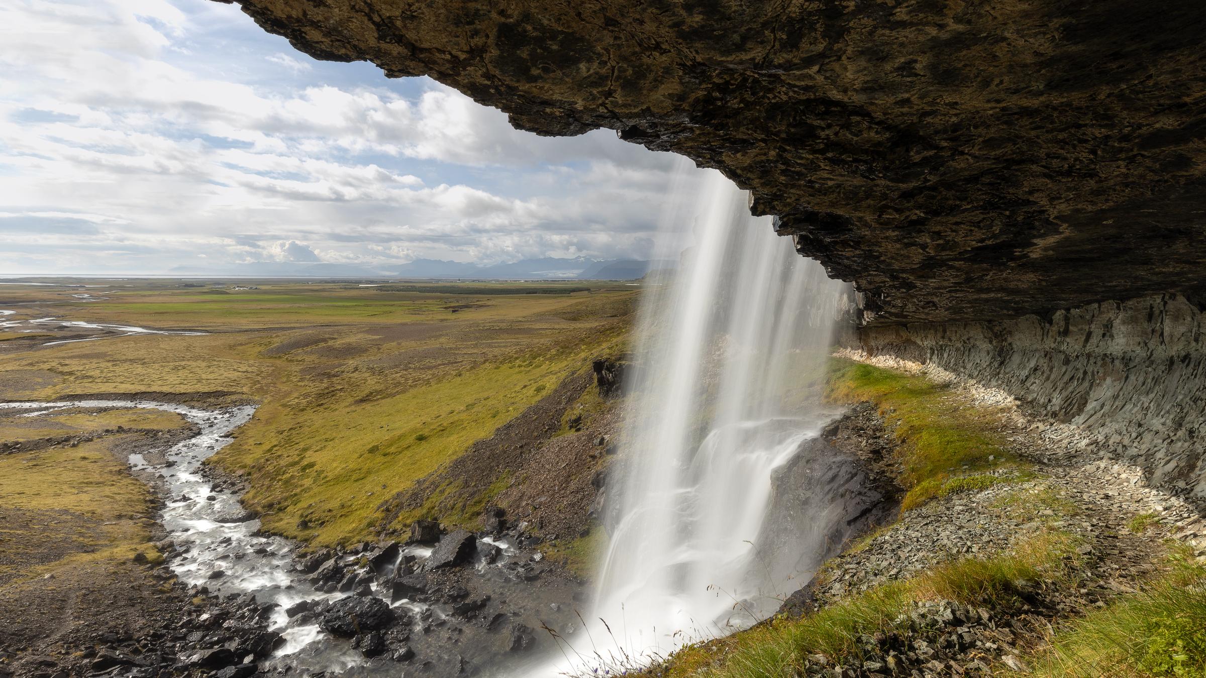 Versteckter Wasserfall