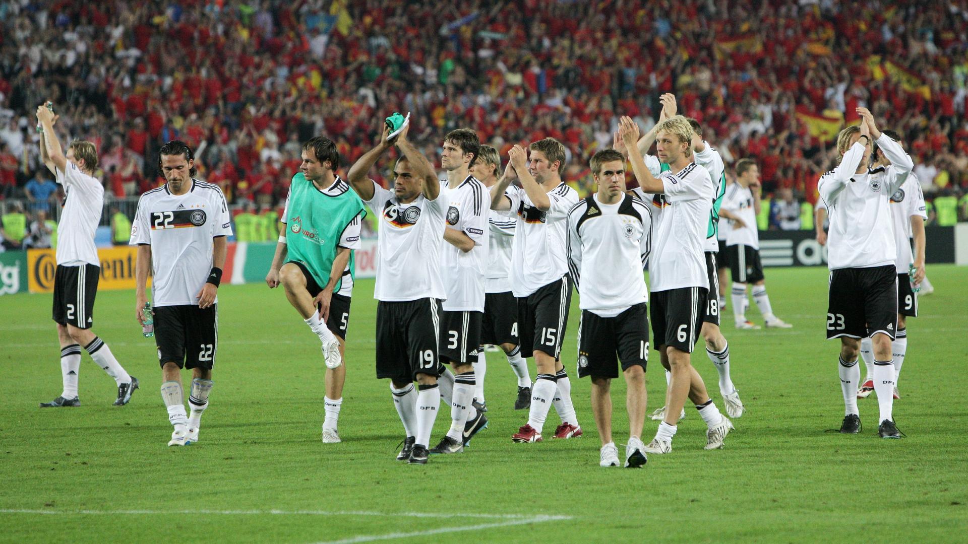 Deutsche Nationalmannschaft nach dem EM Finale 2008