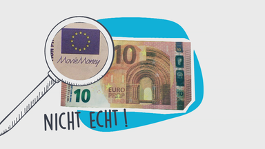 Eine Lupe ist auf einen Zehneuroschein gerichtet darüber steht nicht echt