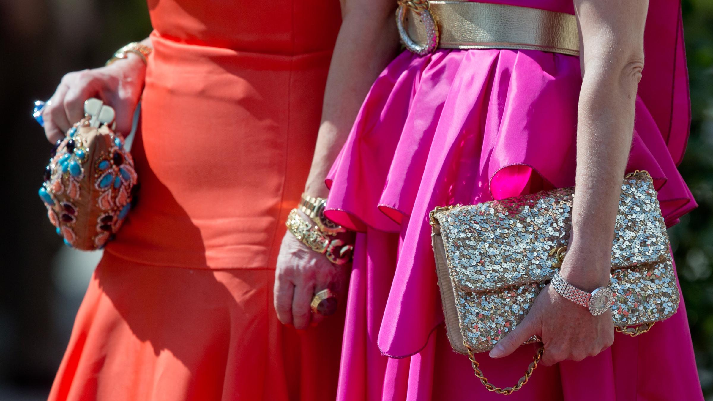 Gegenstände, deren Bezeichnung eigentlich aus dem Französischen stammen und eingedeutscht wurden. 