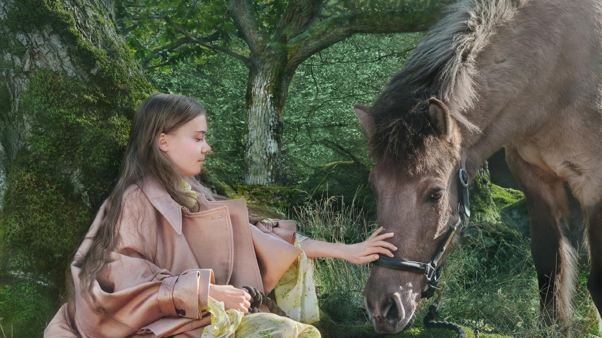 Greta Thunberg ist mit einem Pferd auf dem Cover eines Magazins zu sehen.