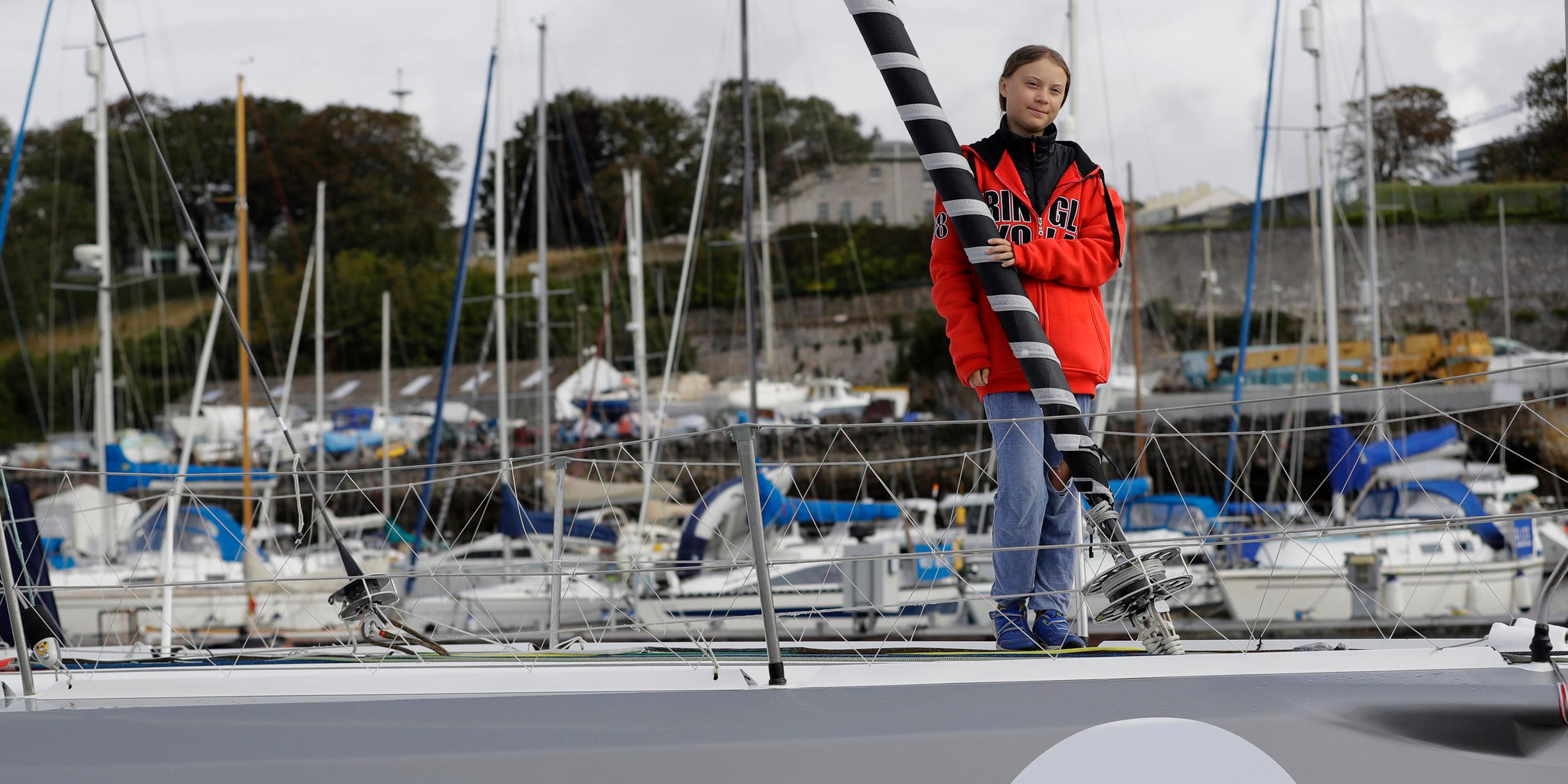 Greta Thunberg auf der Rennjacht Malizia II 