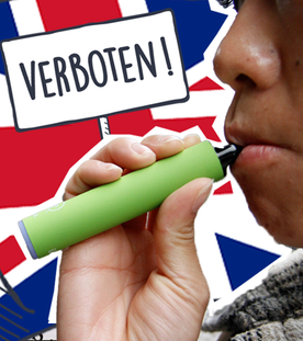 Frau raucht Einweg E-Zigarette, im Hintergrund Flagge Großbritanniens und ein "Verboten"-Schild