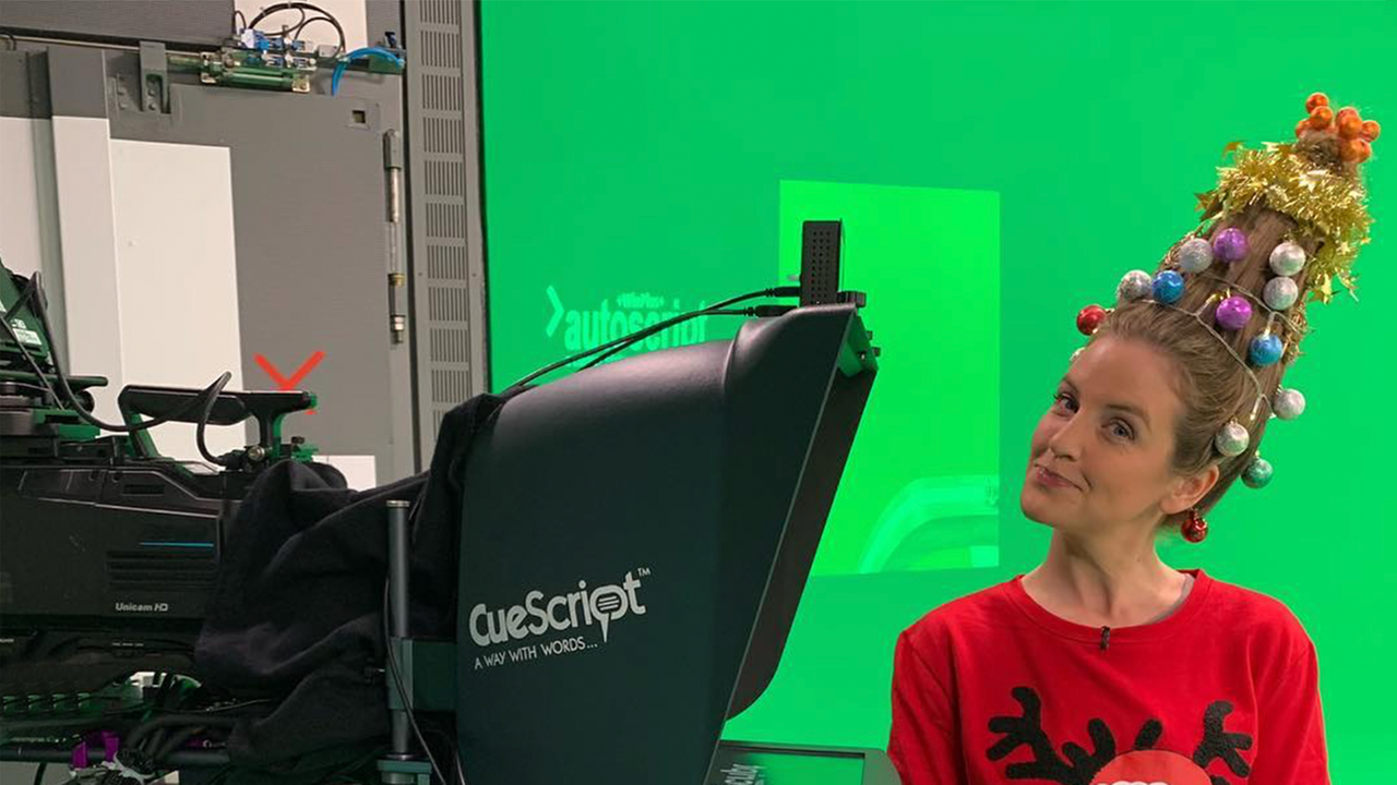 Jennie mit Weihnachtshaar