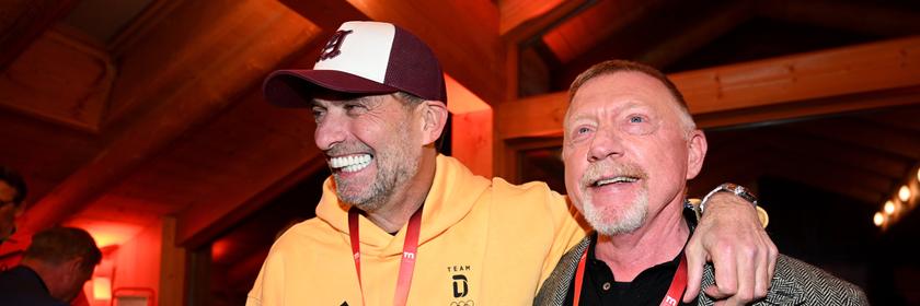 Im Deutschen Haus bei den Olympischen Winterspielen in Cortina d’Ampezzo treffen Ex-Tennisstar Boris Becker und Trainer Jürgen Klopp aufeinander.