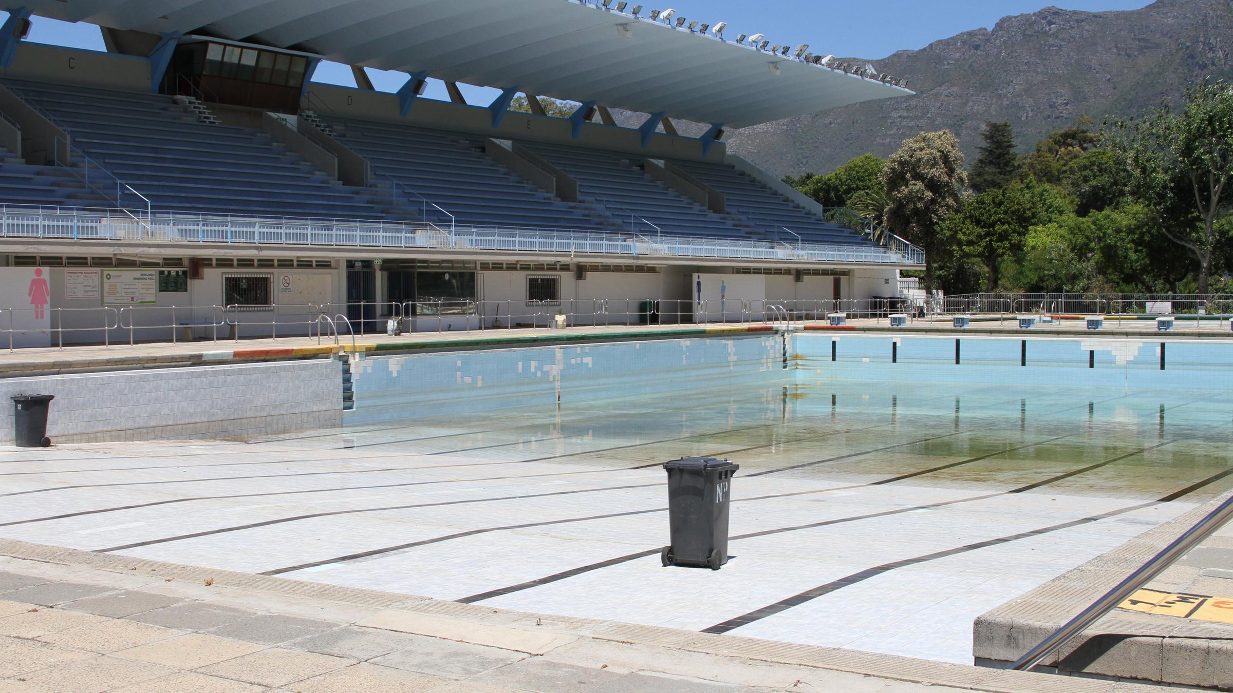 Geschlossenes Schwimmbad in Newslands, Kapstadt