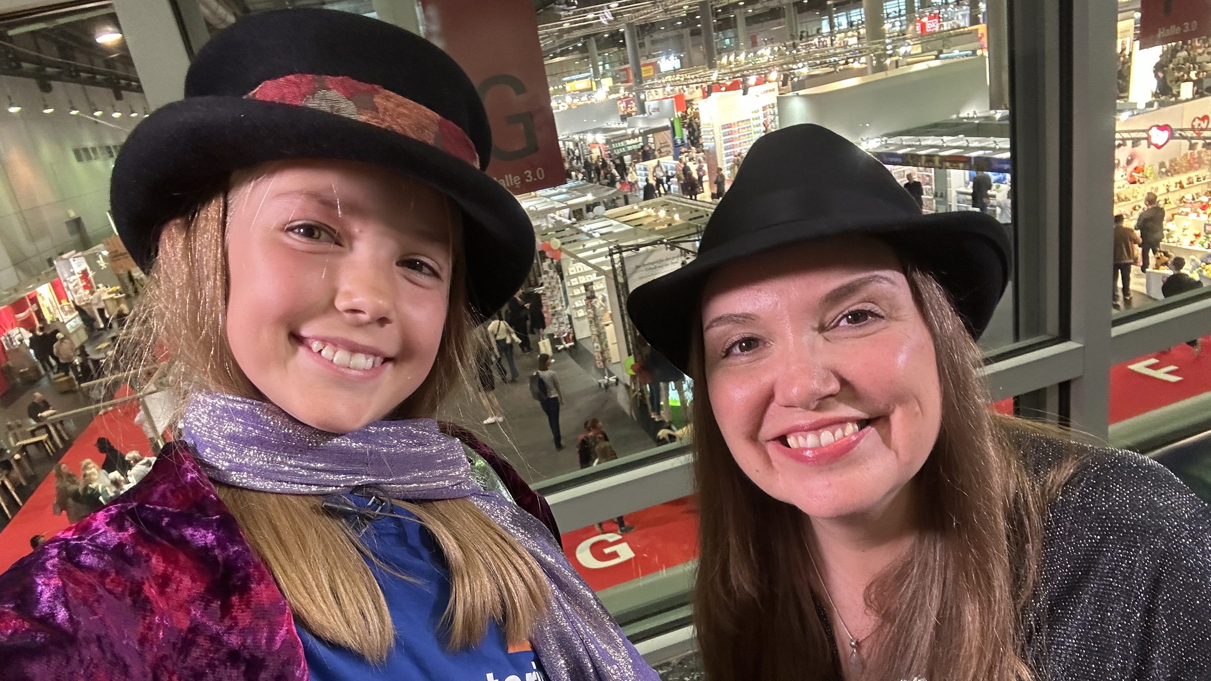 Dahlia und Autorin Tanya Stewner