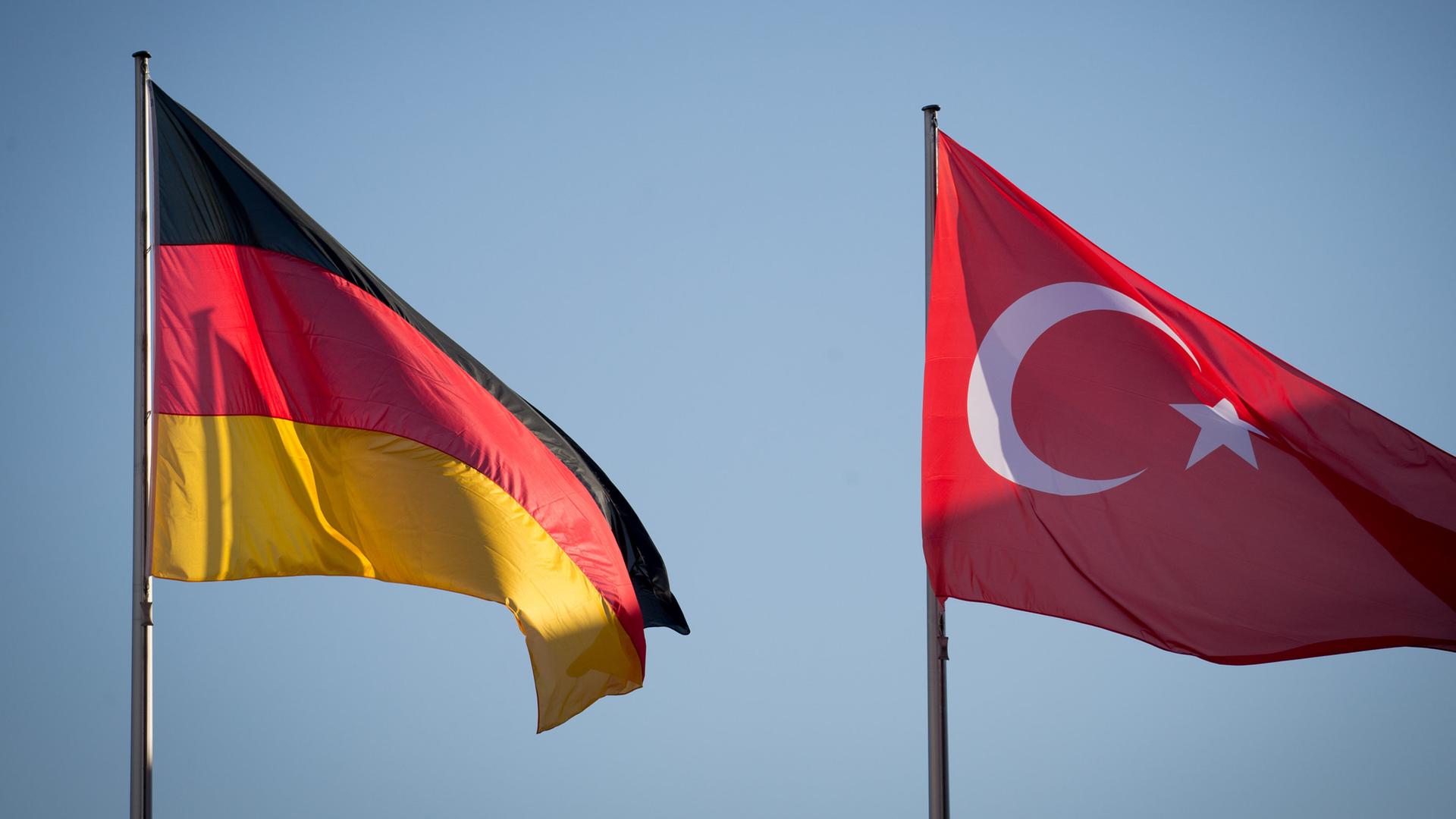 Deutschland und Türkei Flagge.