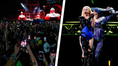 Links sieht man die Bühne aus Sicht der Fans, die ihre Handys auf die Bühne gerichtet haben. Rechts durch eine weiße Linie getrennt sieht man Lady Gaga in einem blauen Outfit, wie sie auf der Bühne performt mit einer Tänzerin im Hintergrund.