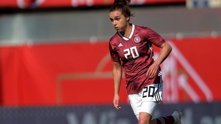 Lina Magull am 09.04.19