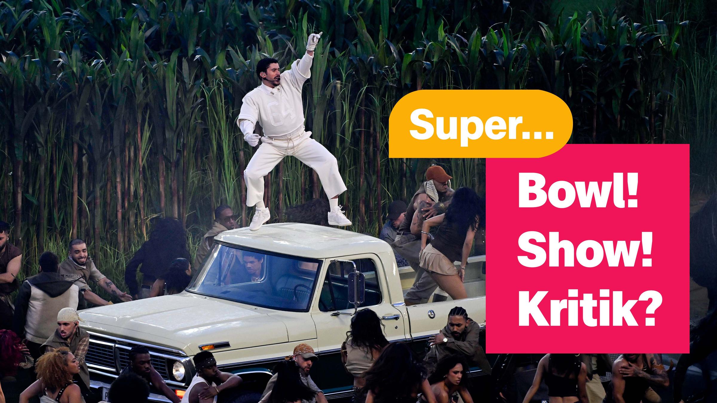 Bad Bunny beim Auftritt beim Super Bowl