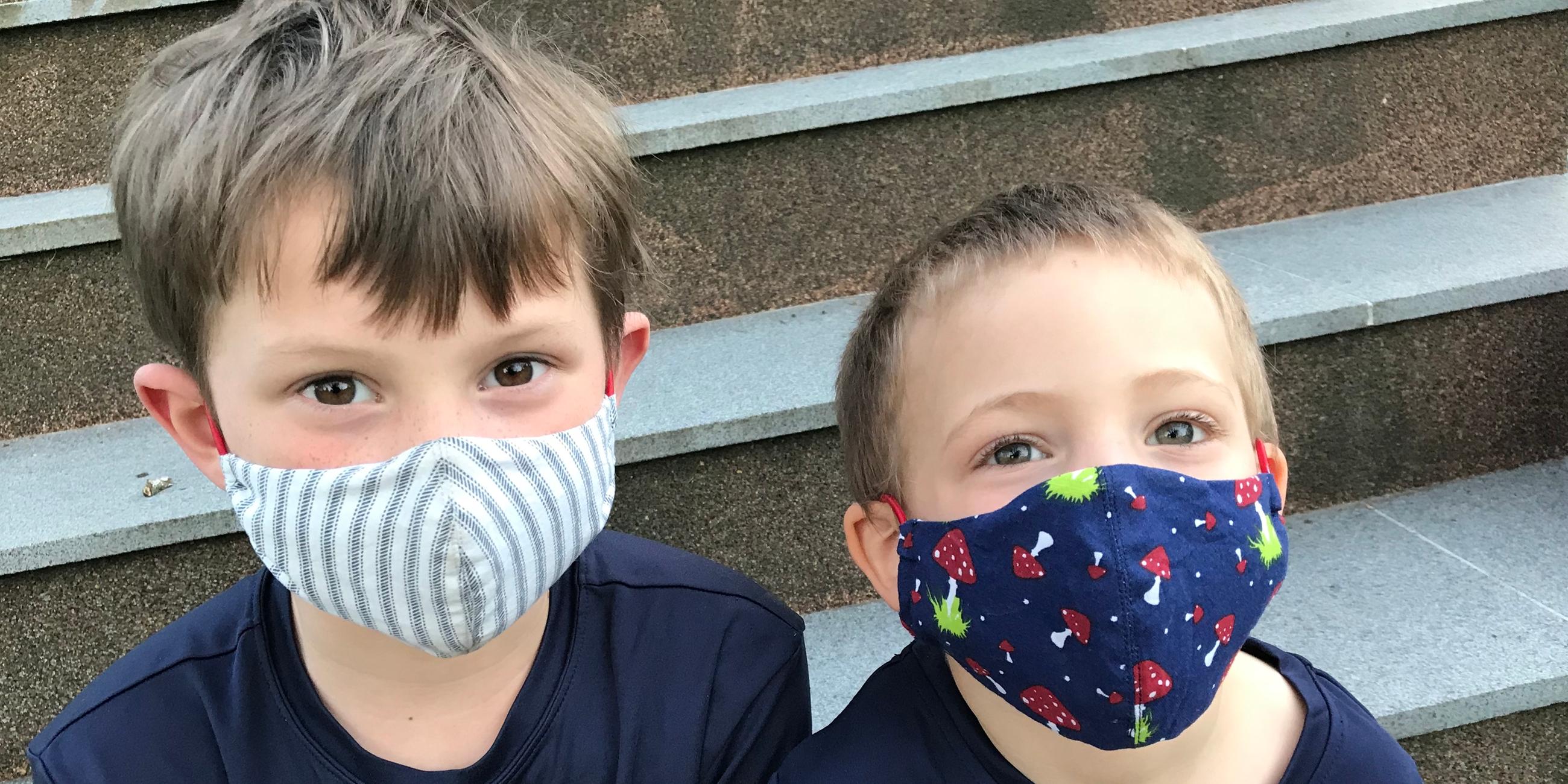 Aktion, bei der Kinder Fotos von sich mit ihren Masken an logo! schicken konnten.