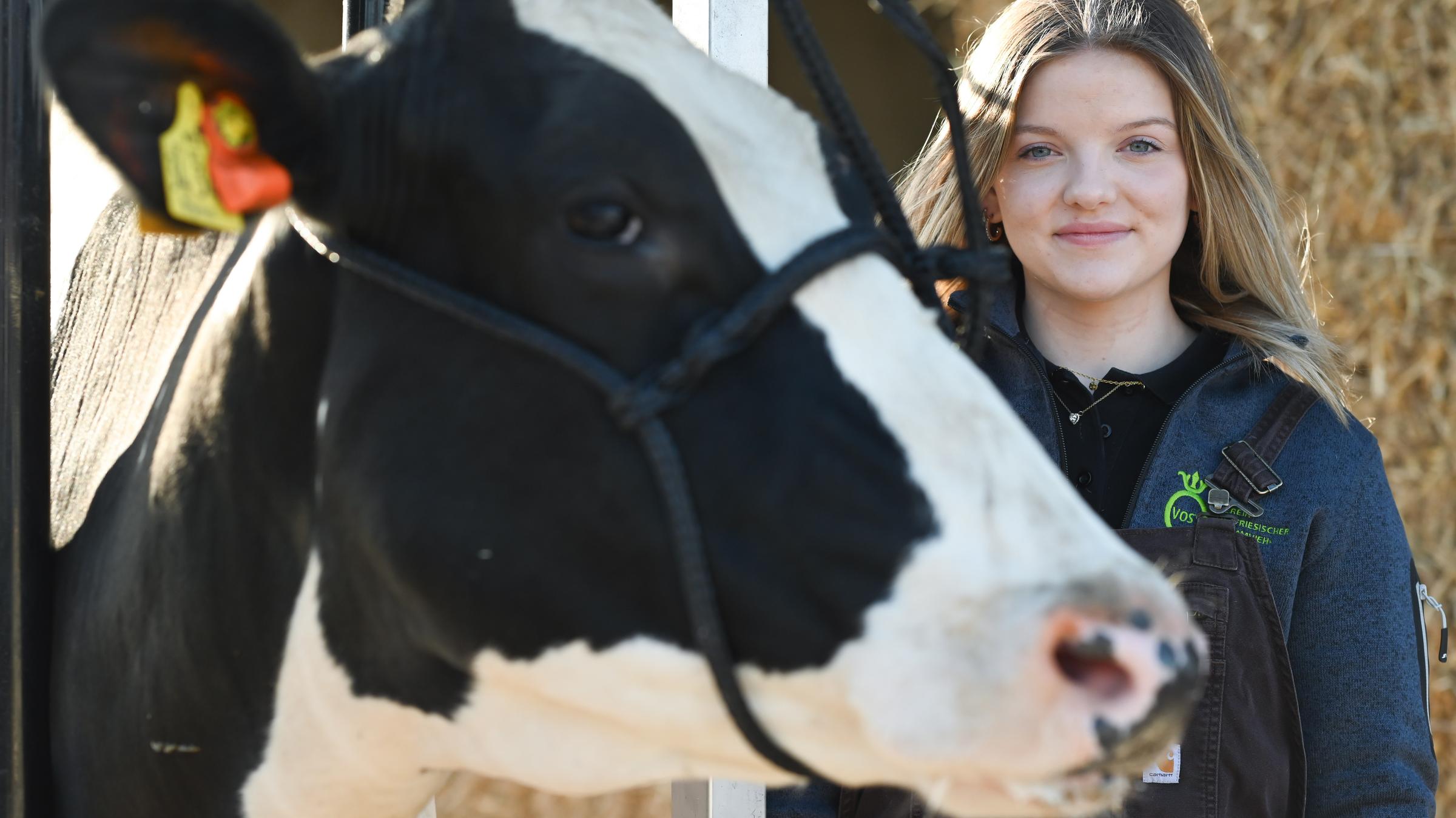 Fenna Neele ist die Stylistin der Kuh